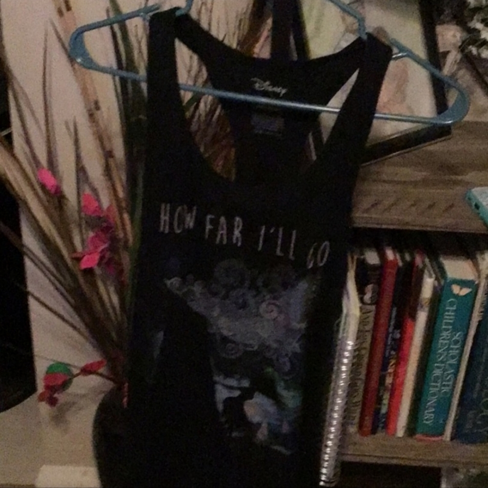 Super cute Moana racerback tank top!